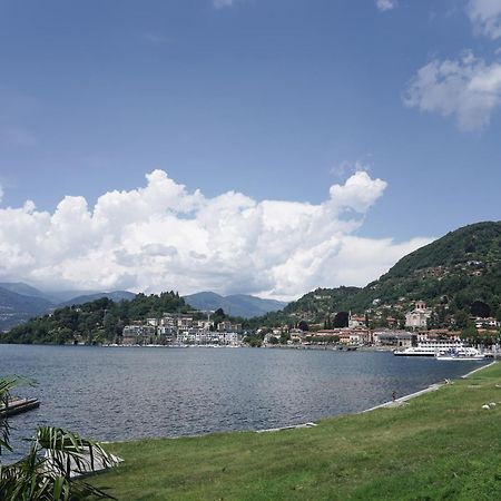 Lily Lake Maggiore Laveno Luaran gambar